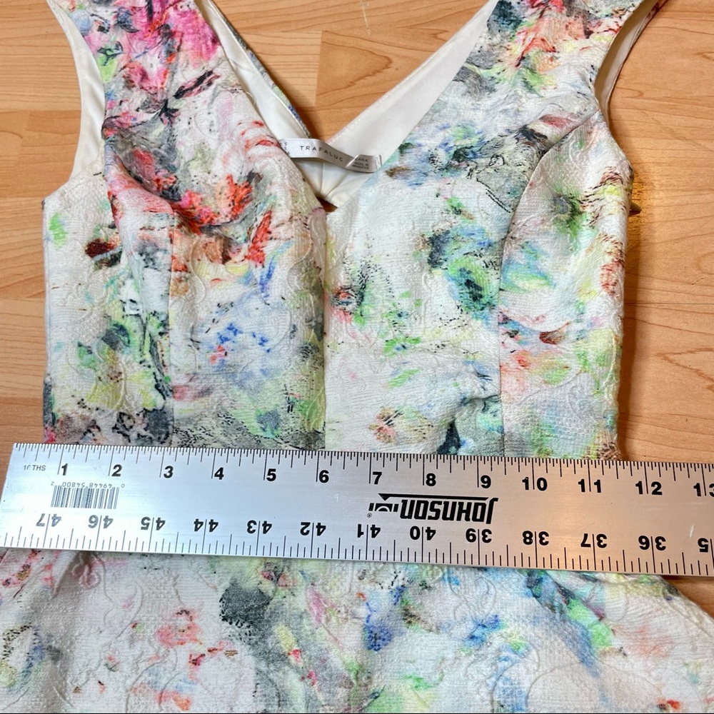 ZARA - Watercolor Art, Open Back, A-Line, White Dress Women’s sz S  (0192) - Picture 5 of 8